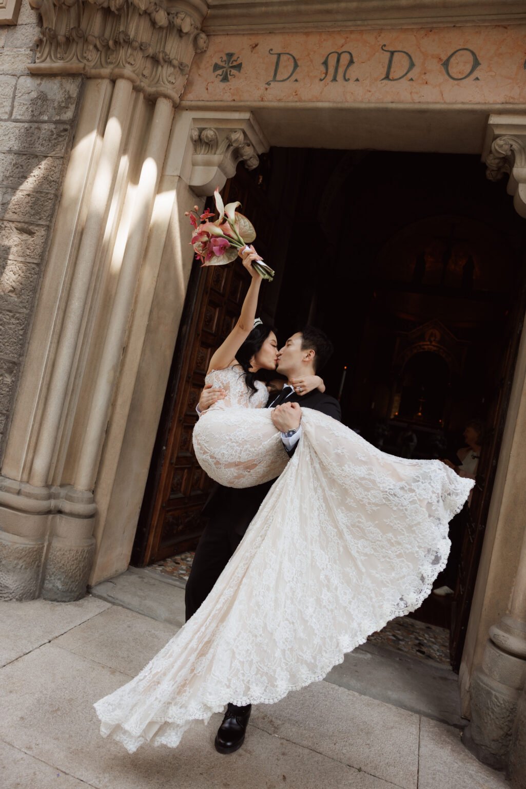 Elopement in Lake Como